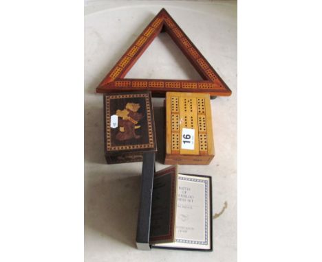 Two cribbage boards et cetera