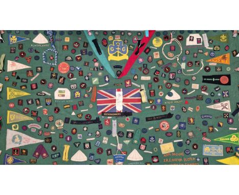 RARE- MID 20TH CENTURY SCOUT BLANKET.- 1950S TO EARLY 1960S SCOUT AND GUIDE UNIT BADGES WITH TEXTILE MEET AND CAMP SOUVENIRS 