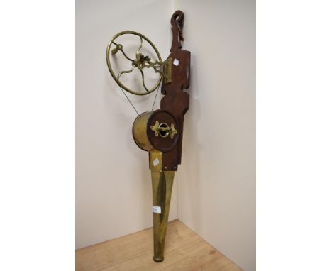 A vintage set of brass mounted mechanical or Westomorland bellows.
approx 75 by 23cm
