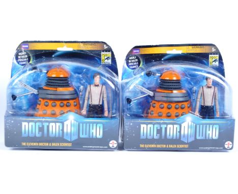 Doctor Who - Underground Toys - x2 2010 San Diego Comic Con SDCC Exclusive action figures ' The Eleventh Doctor &amp; Dalek S