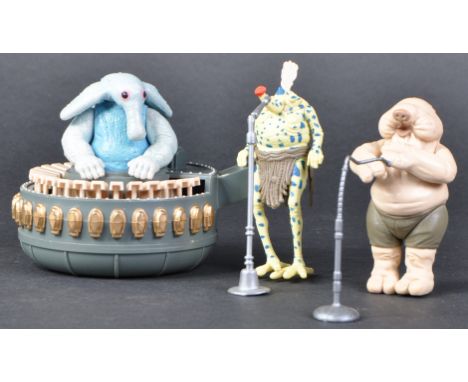 Star Wars - An original vintage Kenner / Palitoy made Star Wars ' Sy Snootles &amp; Max Rebo Band ' action figure playset. Co