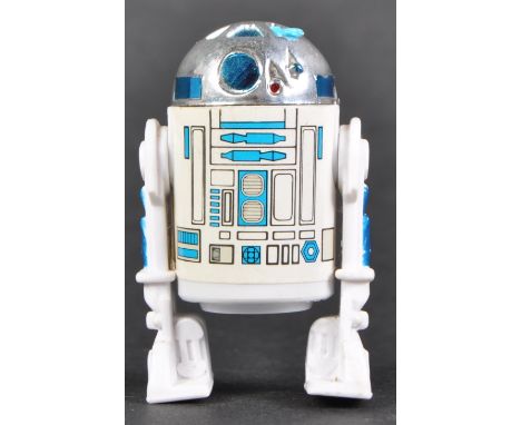 Star Wars - an original vintage Kenner / Palitoy made Star Wars action figure ' R2D2 With Sensorscope '. Very white, with whi