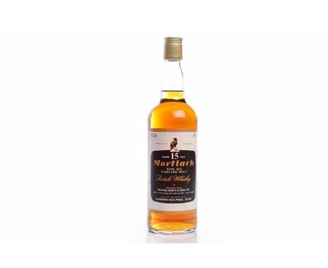 MORTLACH 15 YEAR OLDHighland Single Malt Scotch Whisky. Proprietors: George Cowie & Son Ltd, Mortlach Glenlivet Distillery. B