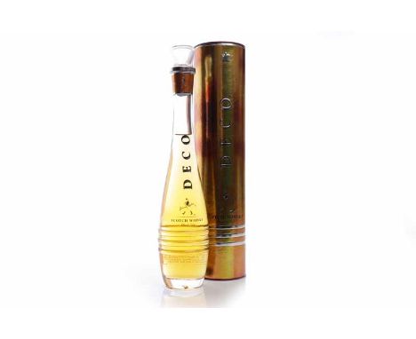 JOHNNIE WALKER DECOBlended Scotch Whisky. 35cl, 40% volume, in tube. 