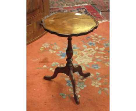 MAHOGANY TRIPOD WINE TABLE 