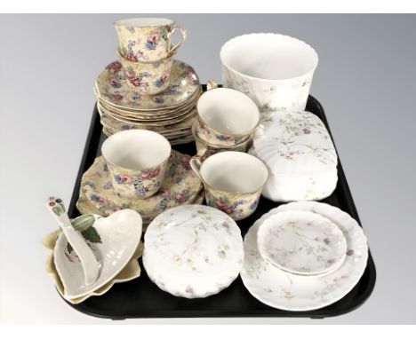 Eighteen pieces of Royal Winton welbeck tea china, Wedgwood campion dishes, trinket box, planter, etc.