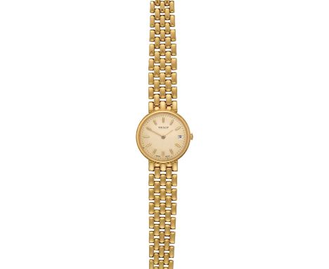 (calibre 256.041) quartz battery driven movement, champagne coloured dial with baton markers, date aperture, snap-on back sta