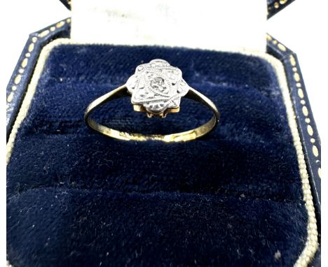 Antique 18ct gold diamond ring weight 1.2g 