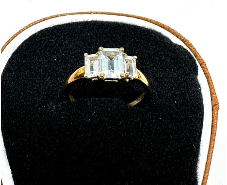 9ct gold aquamarine ring (1.8g) 