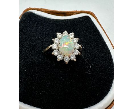 9ct gold opal &amp; clear gemstone cluster ring (2.2g) 