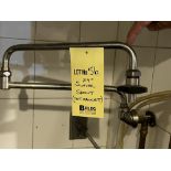 Bras pivotant pour distribution d'eau 24"