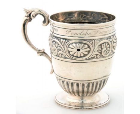 A VICTORIAN SILVER CHRISTENING MUG, 9.5CM H, LONDON 1869, 4OZS