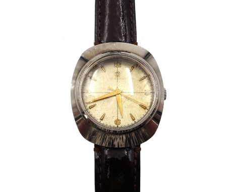 Omega manual wind, lever movement gentleman's wristwatch, Cal. 283, serial No. 12076120. in stainless steel case, on brown le