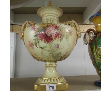 A large Royal Worcester lidded vase, a/f. ****Condition report**** There is a repaired crack to body of vase, Evidence of res