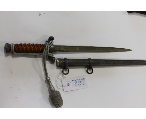 A GERMAN OFFICERS DAGGER An Army Pattern Dagger by F W Holler of Solingen, with Thermometer Trade Mark. Complete with Sword K