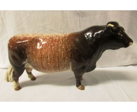 Beswick dairy short horn bull Ch Gwersylt Lord Oxford 74th, height 13cm