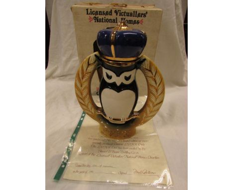 Licensed Victuallers National Homes charities limited edition James R Beam bourbon ceramic decanter modelled as an owl, 700ml