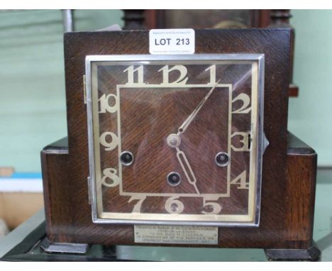 AN ART DECO MANTLE CLOCK 