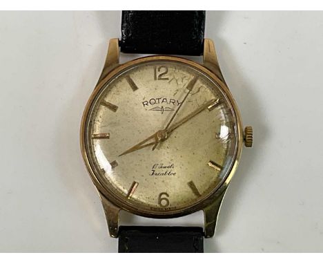 ROTARY; a gentleman's vintage 9ct yellow gold Incabloc 17 jewel wristwatch, diameter 30mm.