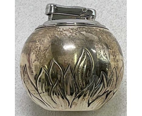 CARRINGTON &amp; CO; an Elizabeth II hallmarked silver cased globular table lighter, 'Witchball', London 1963, diameter 6.5cm