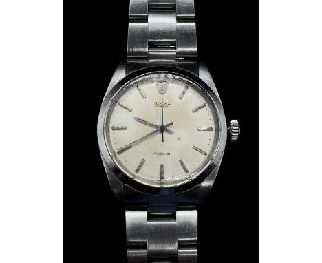 ROLEX; a gentleman's vintage Oyster stainless steel wristwatch with baton markers to the dial, correct bracelet and deploymen
