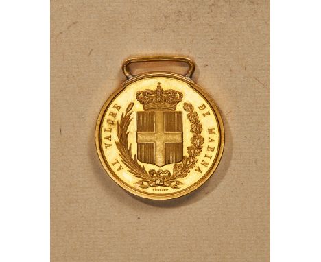 GoldeneTapferkeitsmedaille "Al Valore DI MARINA" 1874. Gold. Ohne Band. Im schönen Originaletui mit goldgeprägtem Deckel. Auf