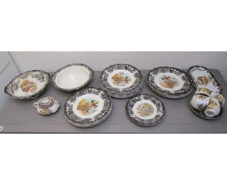 Royal Worcester Palissy part diner service