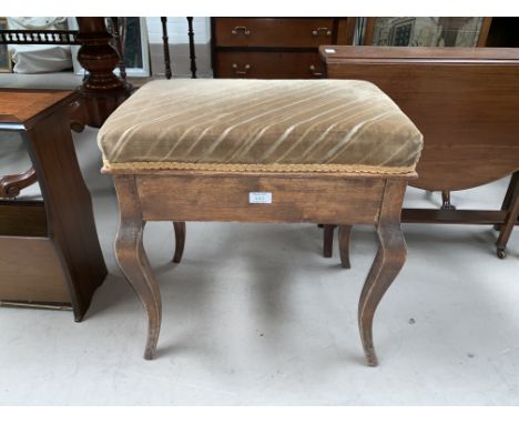 A mahogany Art Nouveau piano stool with box seat 