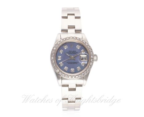 A LADIES STAINLESS STEEL ROLEX OYSTER PERPETUAL DATEJUST BRACELET WATCH CIRCA 1997, REF. 69240 D: Customised purple mother of