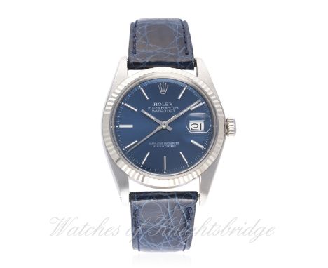 A GENTLEMAN'S STEEL &amp; WHITE GOLD ROLEX OYSTER PERPETUAL DATEJUST WRIST WATCH CIRCA 1970, REF. 1601 D: Blue dial with whit