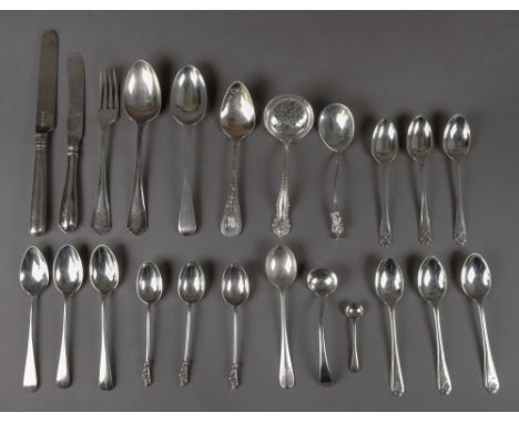 A set of six silver coffee spoons, Walker &amp; Hall, Sheffield 1933, with crossed golf clubs, silver gadroon edge sifter spo