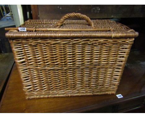 A simple wicker hamper
