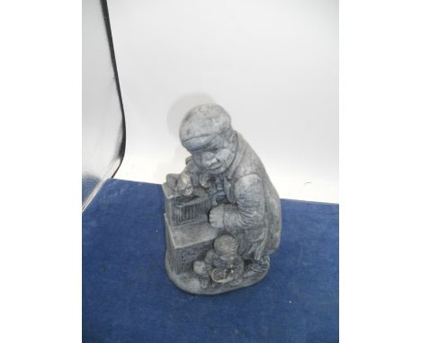 Reconstituted Stone Organ Grinder with his monkey 10 inches tall