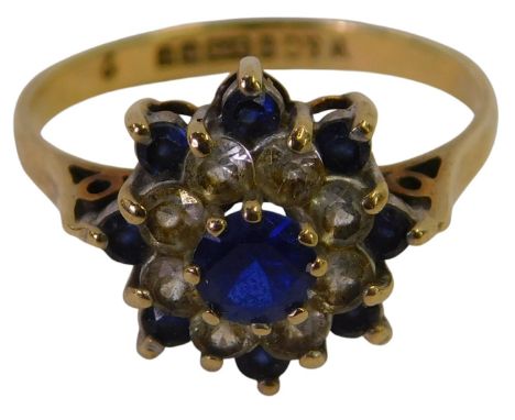 A 9ct gold sapphire and CZ flower head ring, size K/L, 2.1g. 
