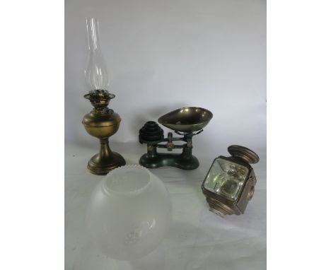 Lighting to include a brass cased lamp marked CAVA C.A. Vandervell & Co, London, model L, electronic lamp together with a oil