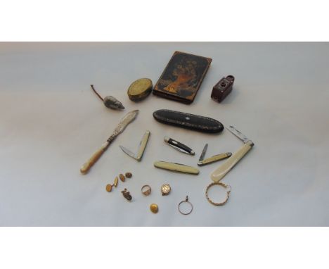 A vesta case in the form of a mouse, two brass snuff boxes, 19th century painted lacquered panel, collection of pen knives et
