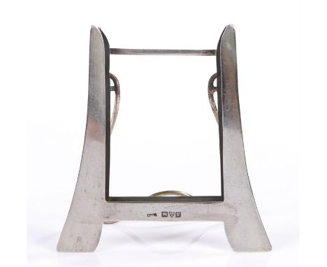 George V silver frame, Chester 1921, maker William Vale & Sons, with tapering uprights and easel back,  0.8oz