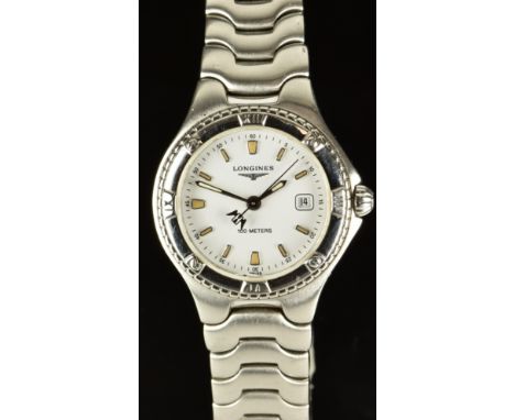 Longines Conquest ladies wristwatch ref. L3.112.4 with date aperture, luminous hands and hour markers, white dial, stainless 