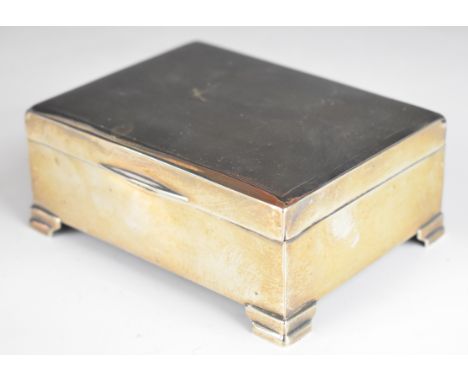 Elizabeth II hallmarked silver cigarette box with engine turned lid, raised on stepped feet, Birmingham 1969, maker&nbsp;Harm