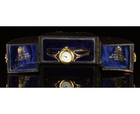 Unnamed 18ct gold ladies wristwatch with black hands and Roman numerals, white dial and unsigned movement, on integral 9ct go