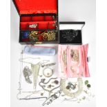 A collection of jewellery including serpent necklace and similar bracelet, marcasite and lapis