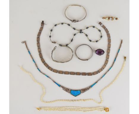 A collection of jewellery including two silver necklaces, silver bangle, 9ct gold brooch set with three opals etc.
