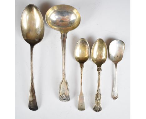 Georgian and later hallmarked silver cutlery to include Victorian fiddle thread and shell ladle, length 18cm, Queen's pattern