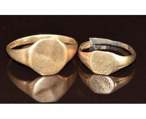 Two 9ct gold signet rings, 2.7g, size R&nbsp;(one damaged and cut)