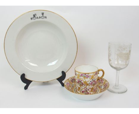 A Royal Worcester Vitreous dish printed with Arms of Bisset, depicting a gnarled oak and the motto Abscissa Viresco and Apert