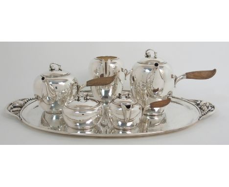 Harald Nielsen for Georg Jensen, Denmark, a five piece Sterling silver tea and coffee service No. 875 comprising; teapot, cof