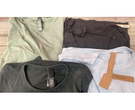5X SKIMS: CROSS OVER BRALETTE (M), TSHIRT (S), VINTAGE T-SHIRT (S), LONG SLEEVE T-SHIRT (M), COTTON LONG SLEEVE T-SHIRT (L) /