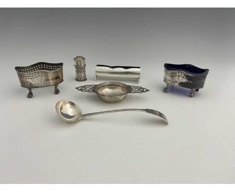 A group of hallmarked silver to include a Victorian silver fiddle pattern toddy ladle, marked 'ABDn' for Aberdeen, with spons