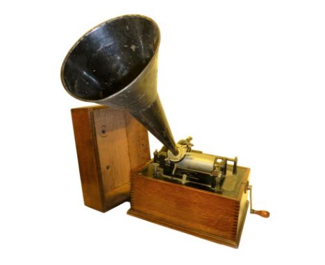 An Edison Standard phonograph, early Model A No S10007,  with Standard speaker (with recording and reproducing styli), Edison