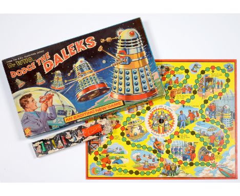 BOARD GAME. DR WHO... DODGE THE DALEKS, BY CODEG, BOXED, 1960'S 